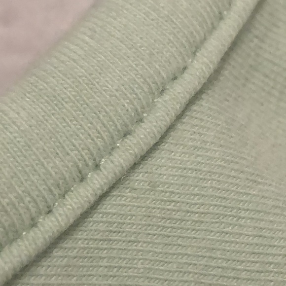 Green tank top - Picture 5 of 5